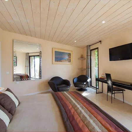 Couette D'azur فندق مبيت وإفطار لا كادير دازور